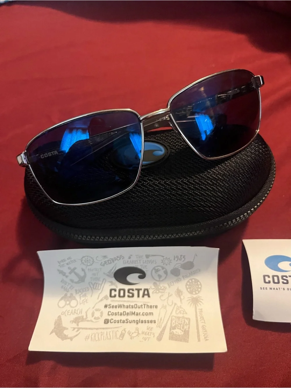 Costa Men’s Silver Frame Sunglasses with Blue Mirrored Lenses